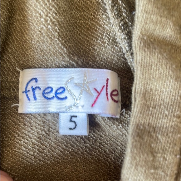 Freestyle Kids Zipper Hooded Jacket - Olive with Gold and Black Accents - Picture 3 of 7